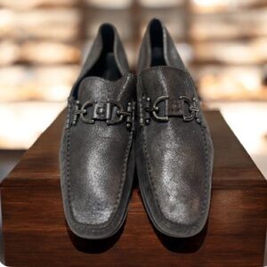 Donald J. Pliner Gray Sz 11 1/2 Shiny Silver Buckle Leather Loafer Driving Shoes